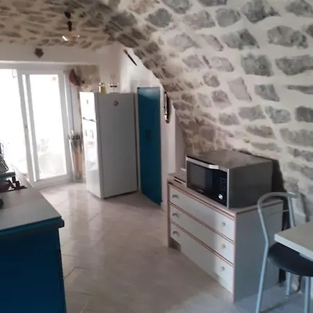 Studio Ideal Pour Vos Vacances Saint Alban Auriolles Extérieur photo